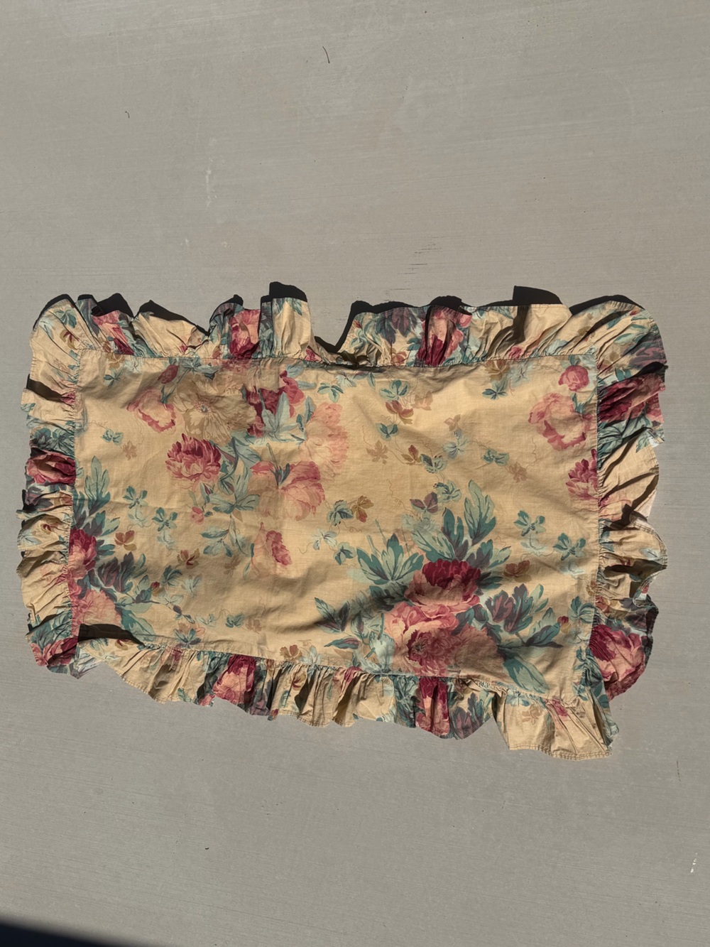 Vintage Ralph Lauren Floral King Sham Ruffled Cottage Core 100% Cotton